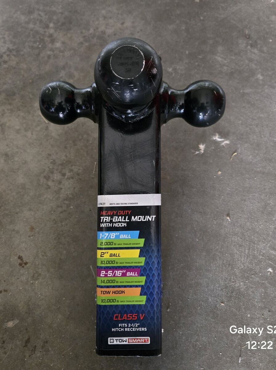 Large Hitch (3 size balls and hook)