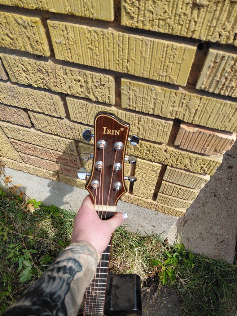 IRIN learning Acoustic Guitar - Full-Size, Dark Wood Finish