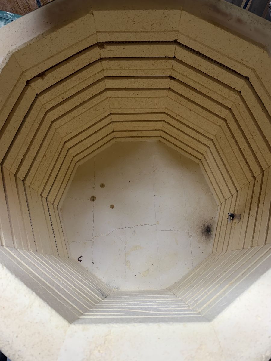Main image 4