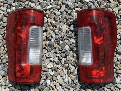 2017-2019Ford F250 F350 Super Duty Tail Lights Left & Right OEM Pair