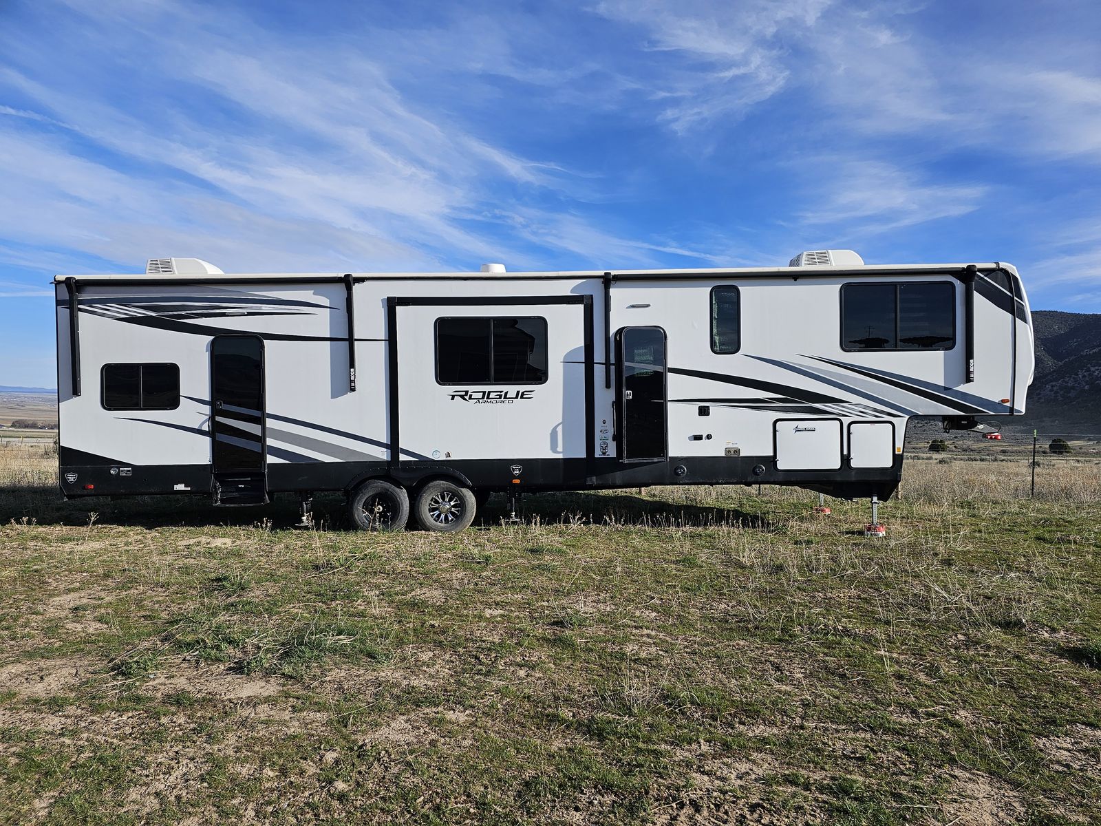 2022 forest river vengence rogue toy hauler