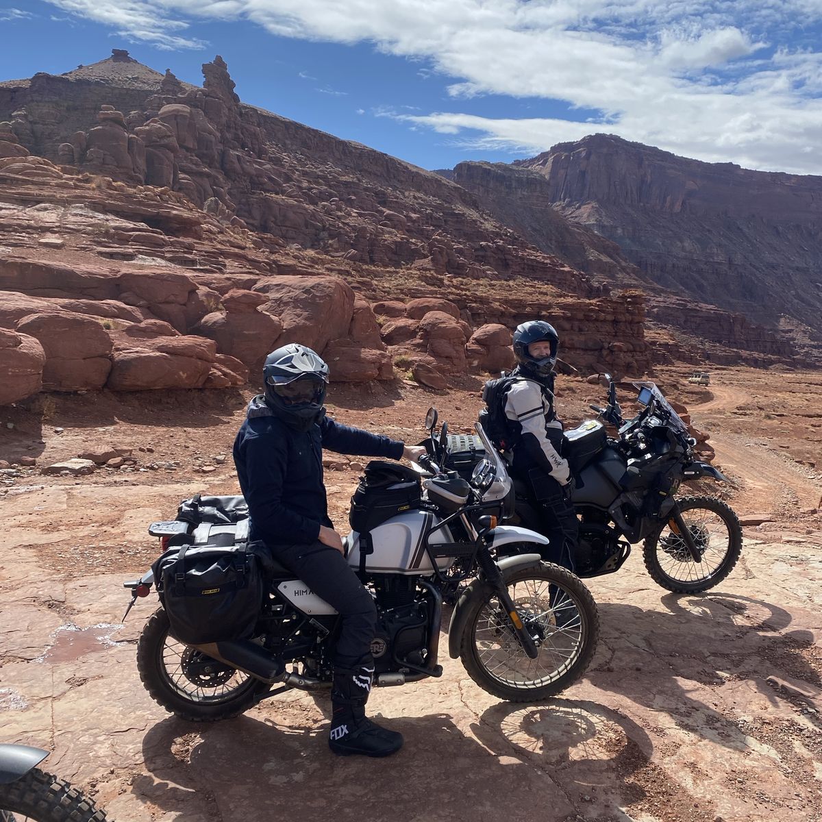 Royal Enfield Himalayan 2022 with gear