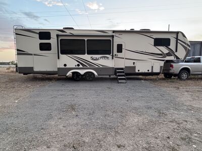 2021 grand design solitude