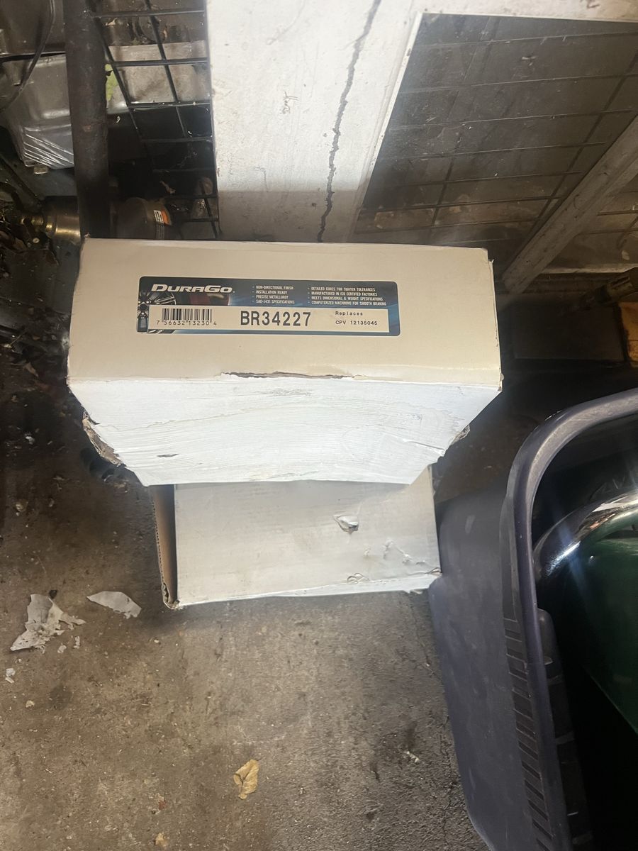 Rear rotors dodge sprinters 2005 new may work for different years 