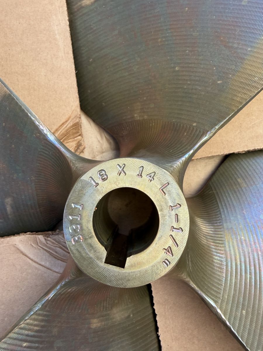 ACME 3311 boat prop