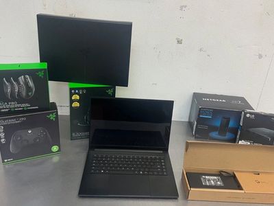 Razer Blade 16 QHD+ 240Hz OLED, Ryzen AI HX370 64GB Ram, 2TB+2TB SSDs, RTX 5090