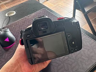 Canon R, rf 85 f2