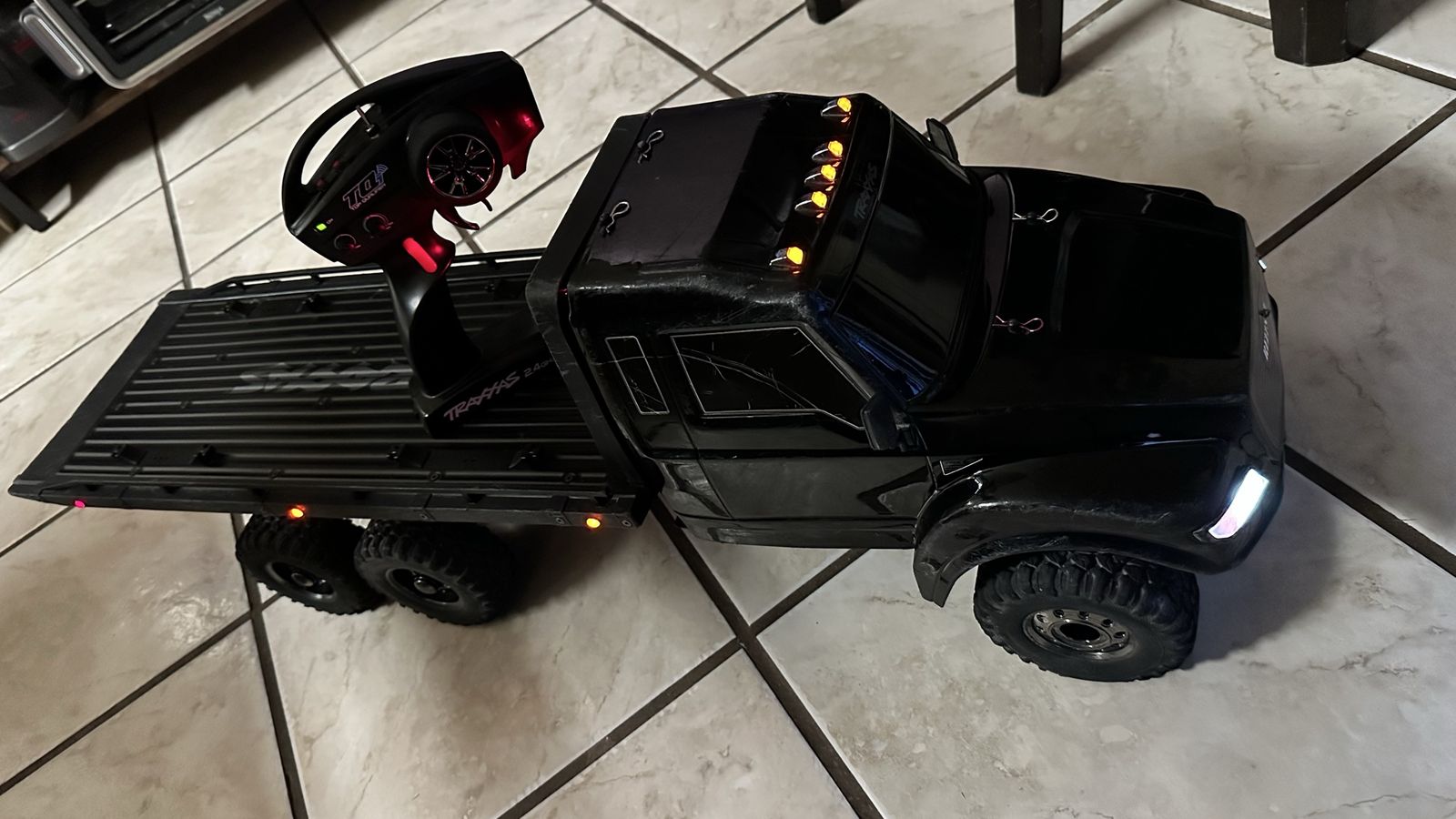Traxxas TRX6 6X6 Hauler With Fully Functional LED Kit