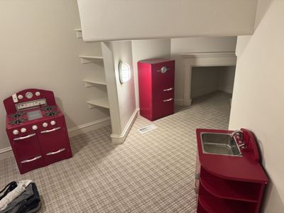 Pottery barn Kids Kitchen Set