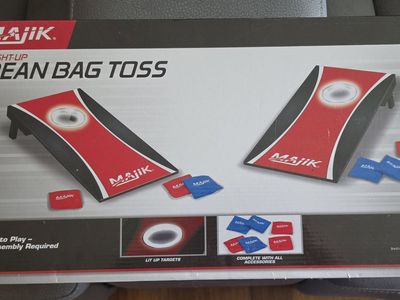 Bean Bag Toss in Box