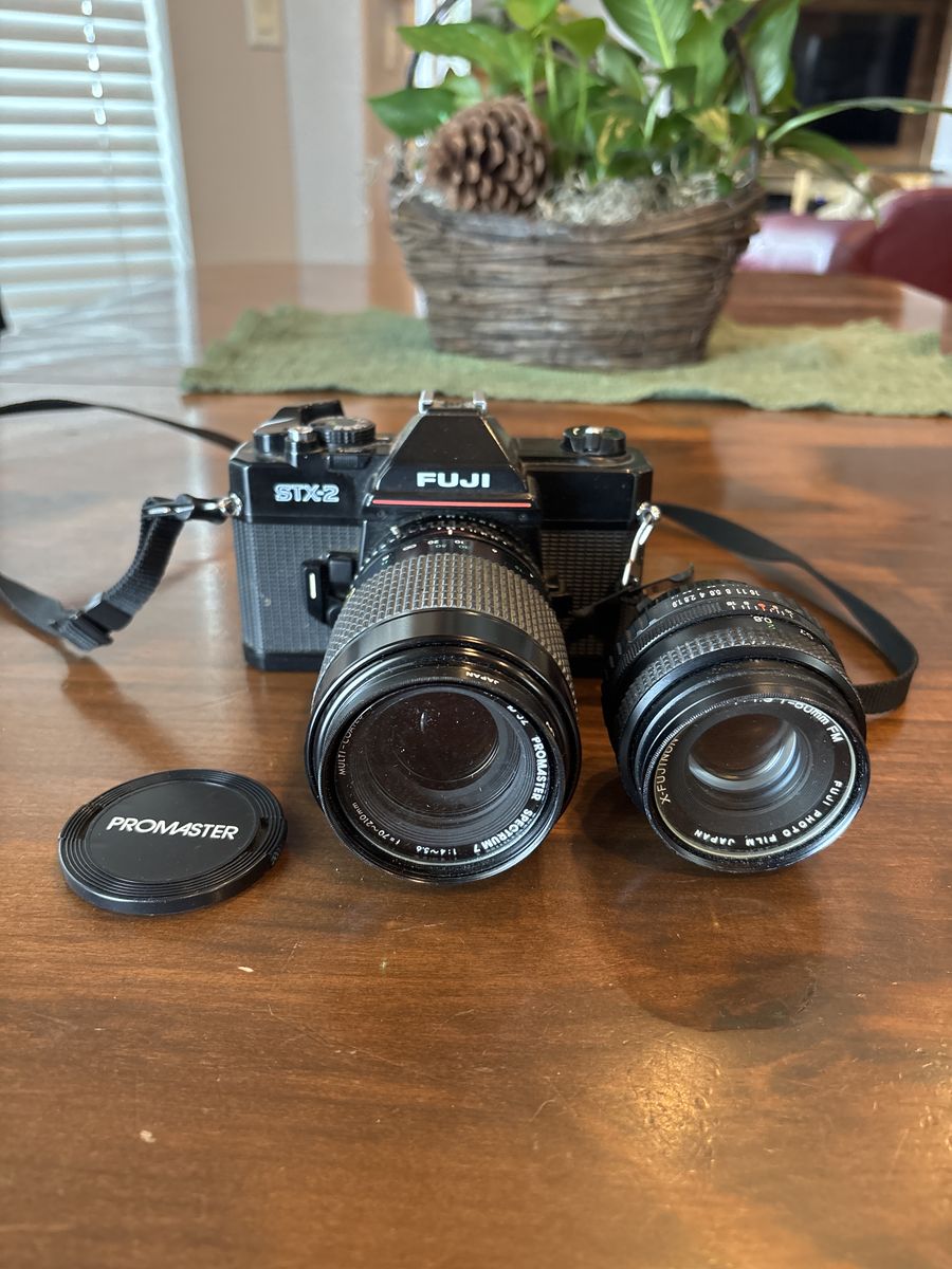 Fuji STX -2 Camera
