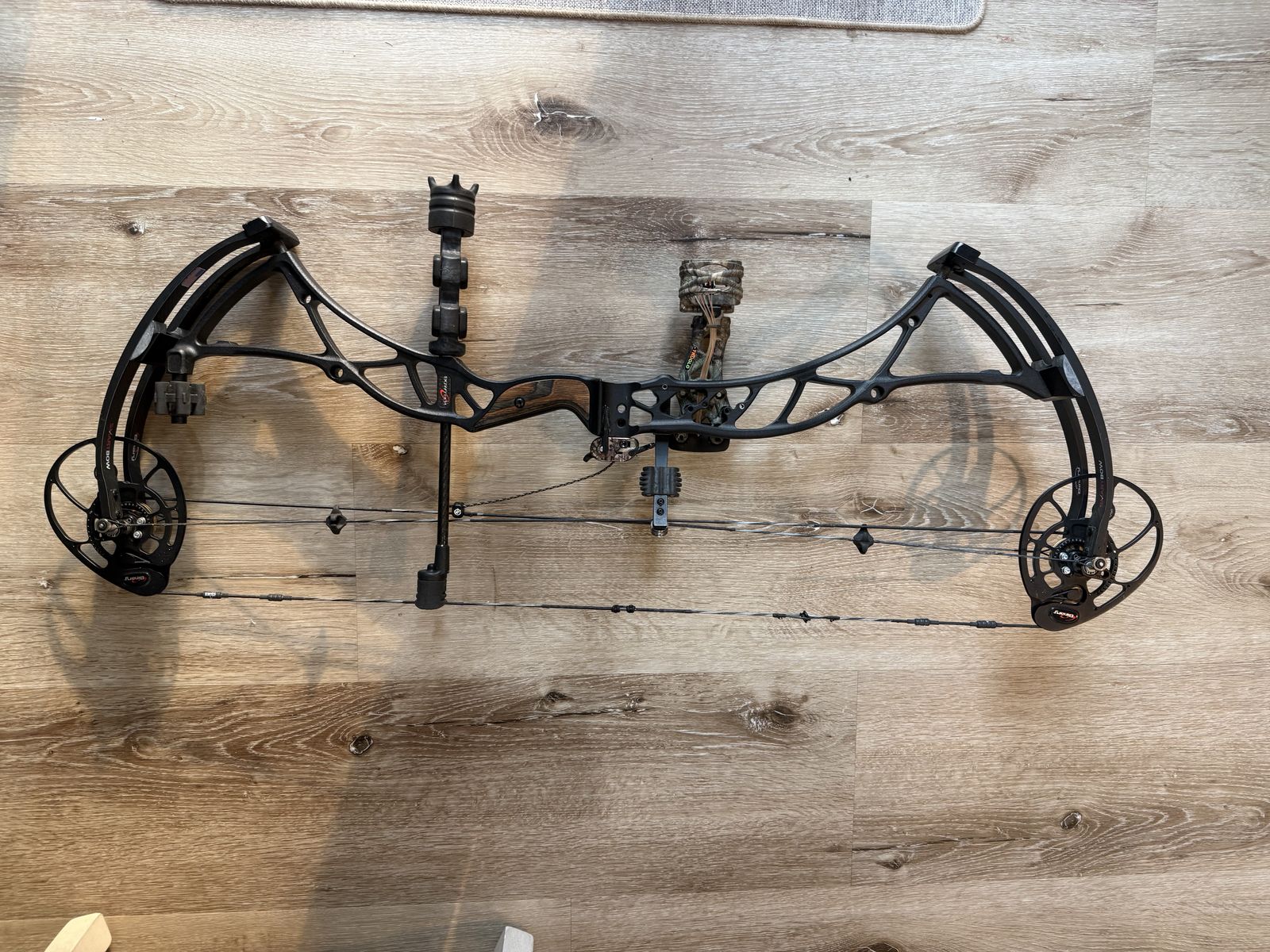 Bowtech Reign 7