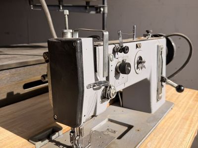 Adler 267 GK 373 - Heavy Duty Leather Sewing