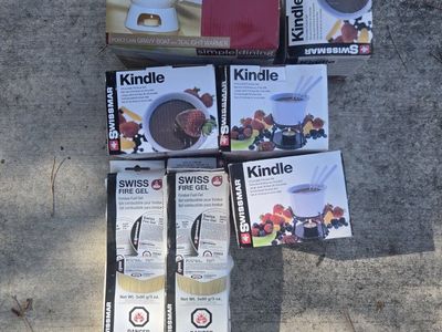 (Lot of 4) Swissmar Kindle Fondue Sets & Simple Dining Gravy Boat w/ Fire Gel - New