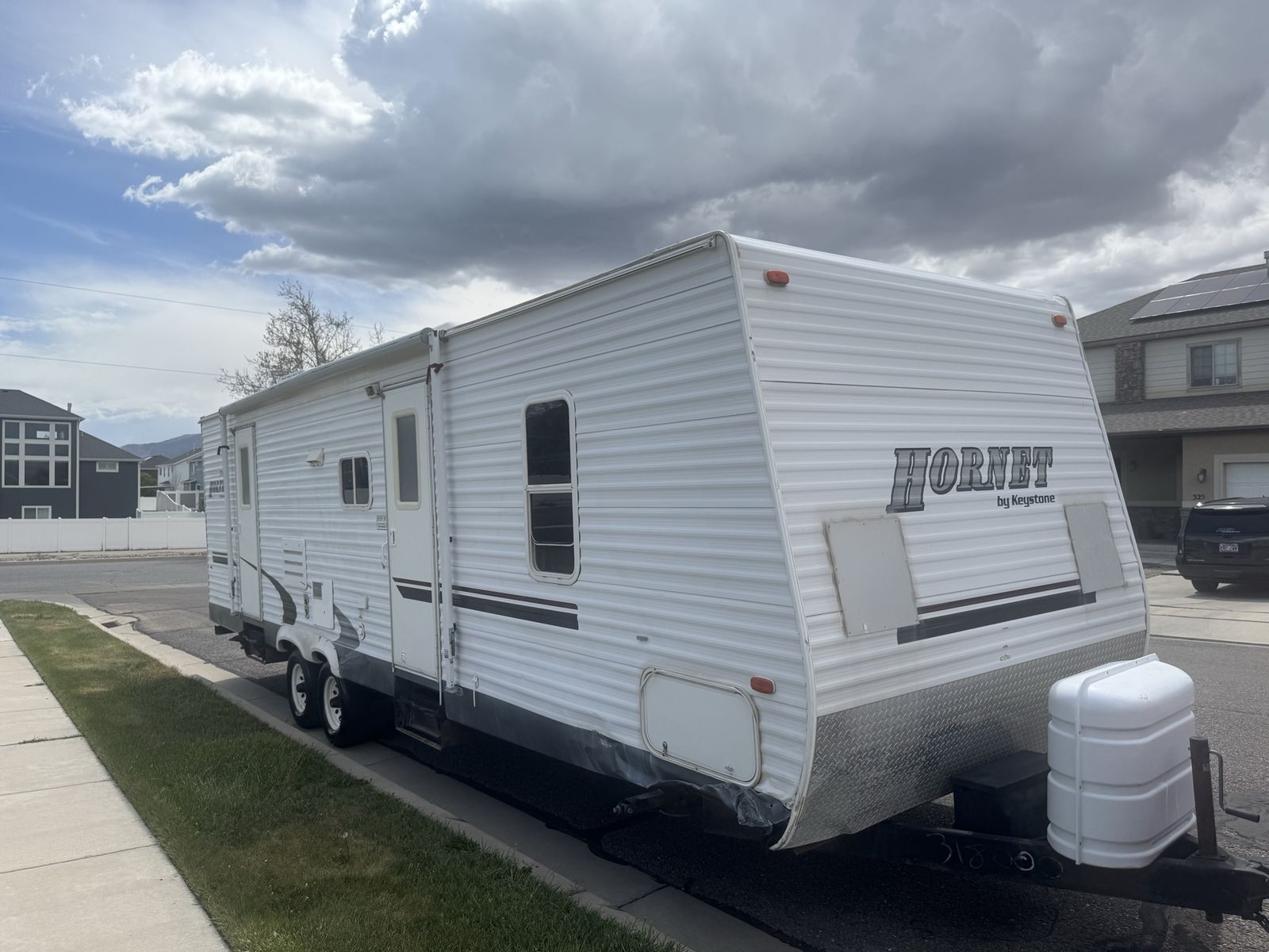2005 hornet keystone double door with slide