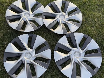 Tesla Model Y 19" Gemini Wheel Covers Caps