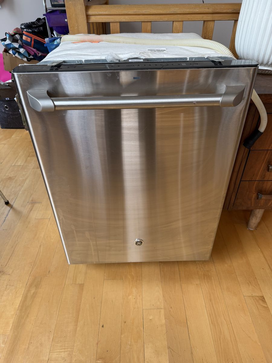 GE Cafe Dishwasher