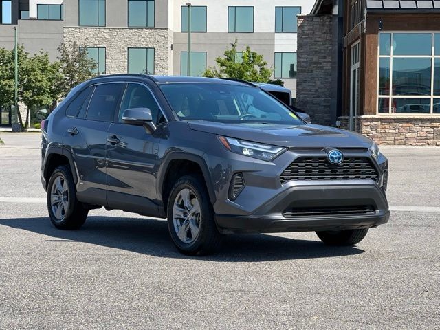 2024 Toyota RAV4 LE