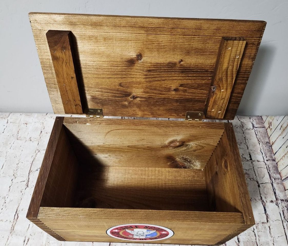 Main image 3