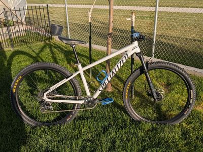 2023 Specialized Rockhopper Medium 27.5 – Upgraded RockShox, SRAM NX, Dropper Post, NICA