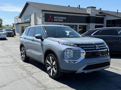 2026 Mitsubishi Outlander SE