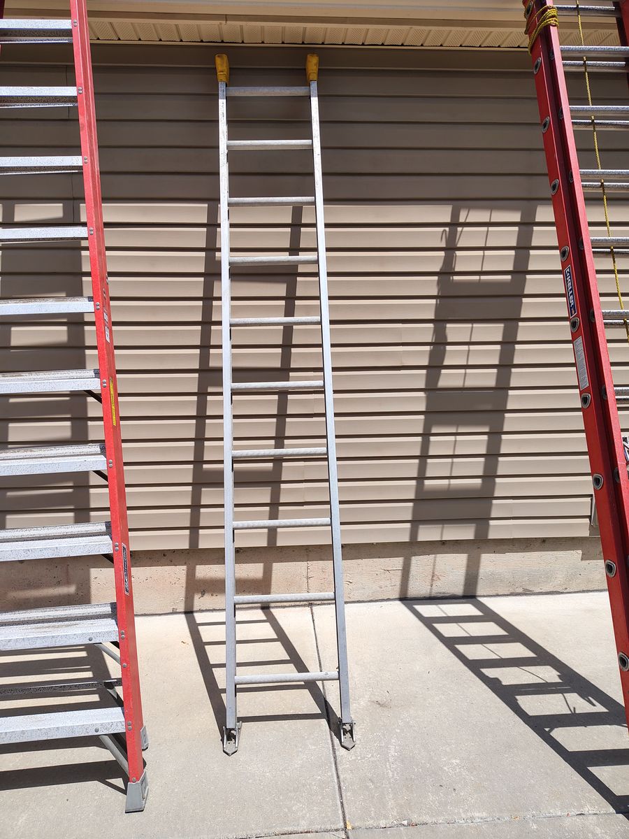 Louisville fiberglass ladders