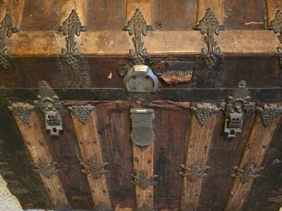 1800s Trunk