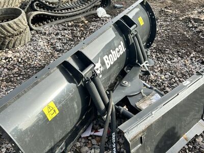 84 Bobcat Snow Blade