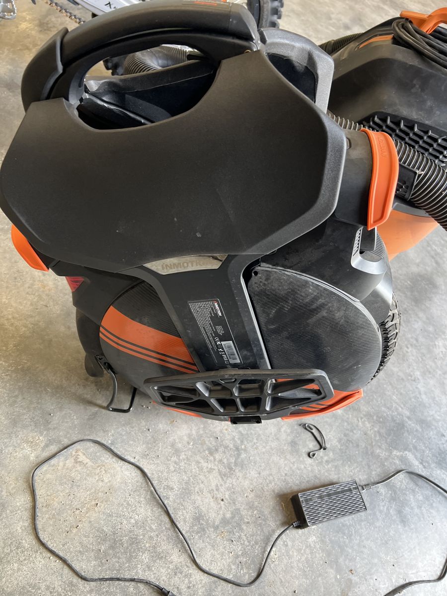 Inmotion V11Y Electric Unicycle