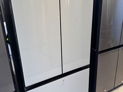 New Scratch And Dent Samsung 29 Cuft Bepsoke Refri