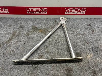 Peterbilt Right Bracket