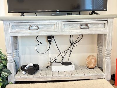 TV/Hallway dresser