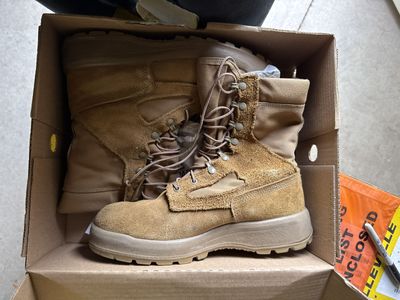Mens Tan Combat Boots 9.0 Regular Belleville