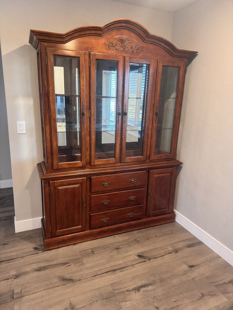 China Hutch