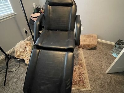 Black Adjustable Salon Chair Bed for Tattoos, Lashes, or Esthetic
