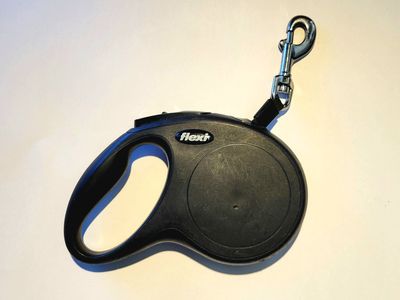 flexi® Classic Retractable Tape Dog Leash