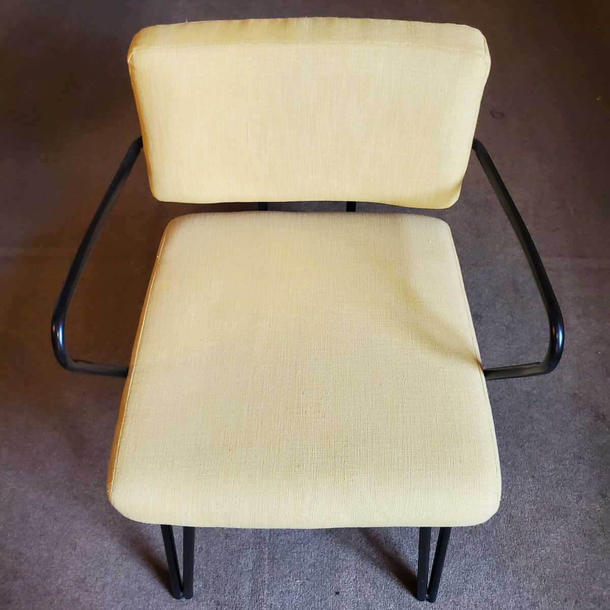Modern arm chair