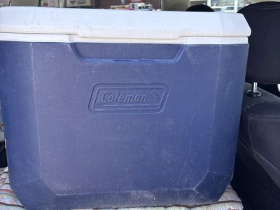 Coleman cooler 60 quart