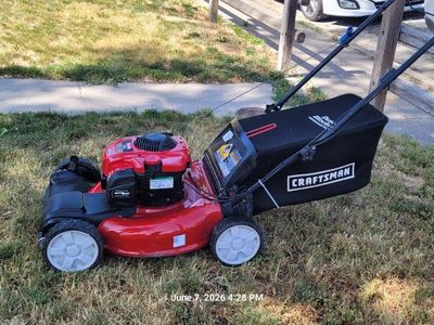 craftsman lawn mower self propelled good working conditions.
