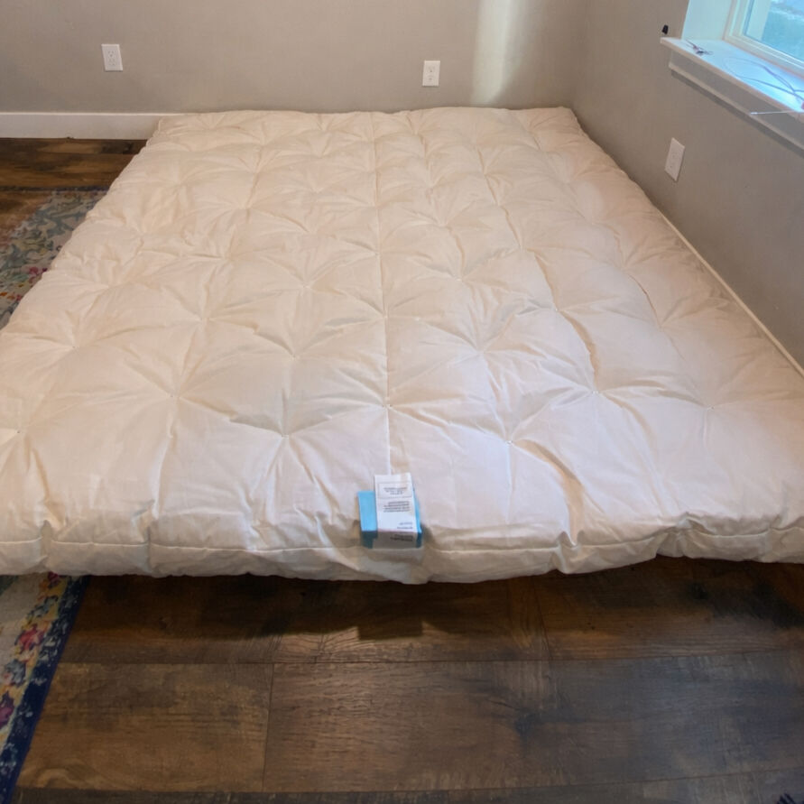 BRAND NEW 4” King Size Shikibuton / Futon Mattress
