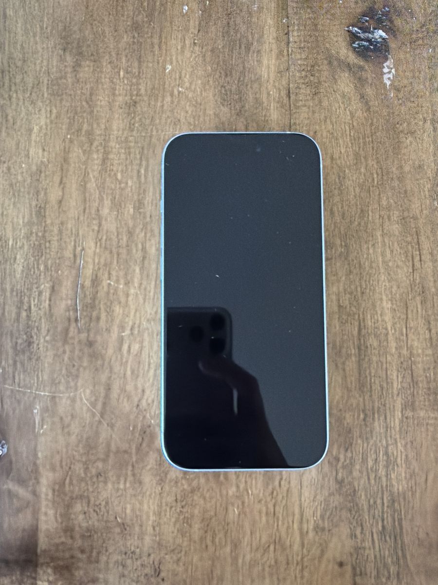 iPhone 15 128gb