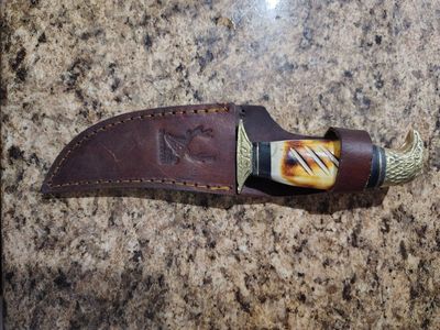 Vintage Fixed Blade Hunting Knife with Eagle Pommel and Leather Sheath
