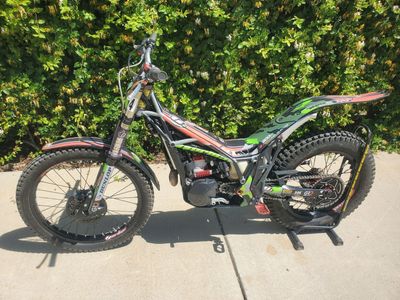 Trials/Trails, Vertigo R2