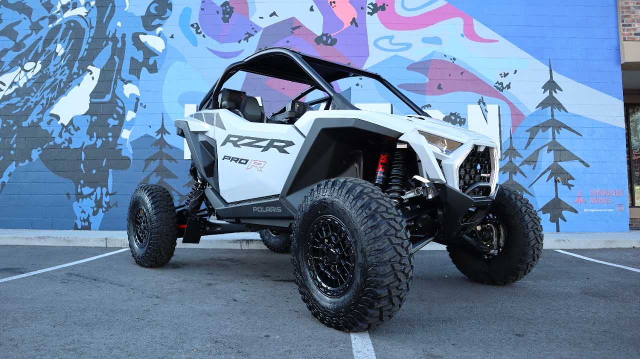 2026 POLARIS RZR PRO R ULTIMATE
