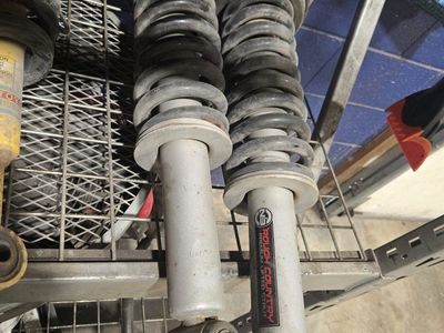 Ford 2014- 2026 2 inch level Rough Country Premium Lifted Struts - Used Pair