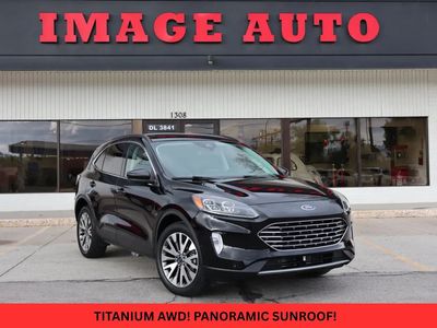 2022 Ford Escape Titanium