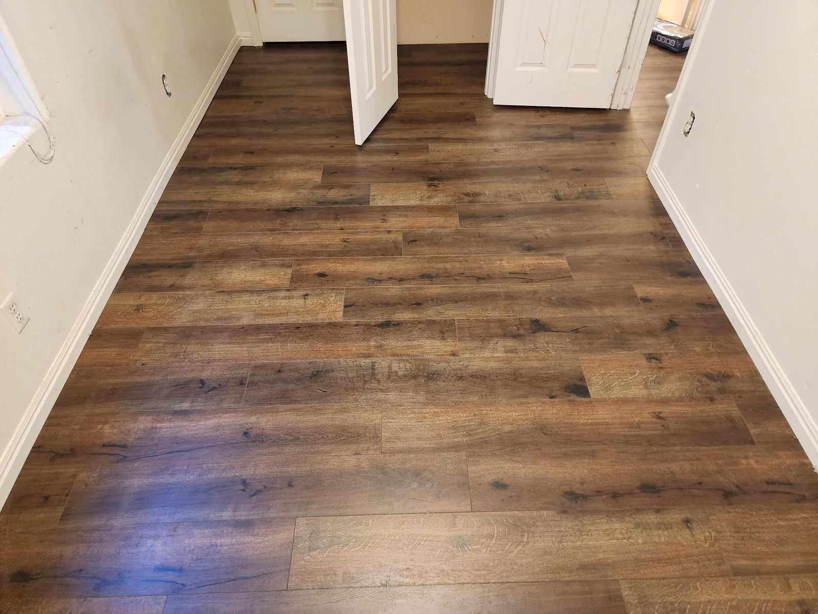 Hardwood | LVP | Laminate flooring