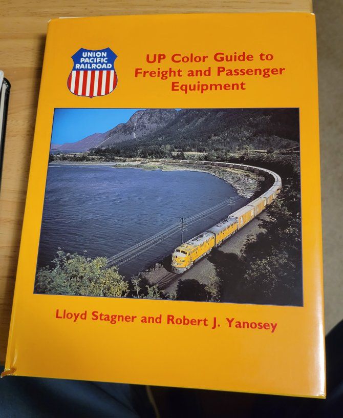 UP Color Guide to Freight and Passenger Equipment Book Lloyd Stagner
