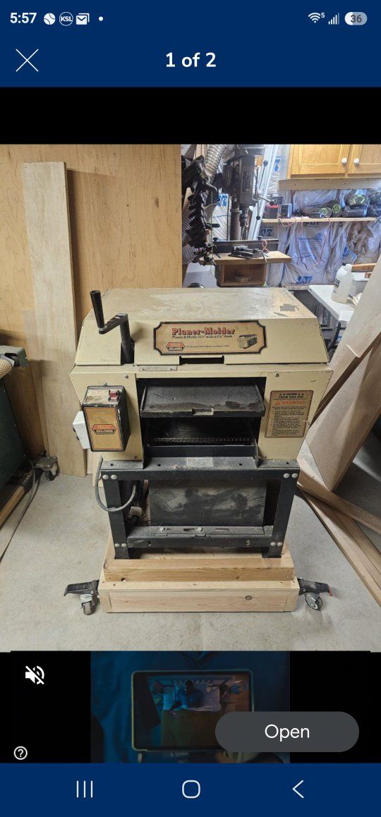 Foley-Belsaw 12-3/8" Planer-Molder Model 905 with Manual and Accessories