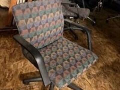 Multicolor Swivel Chair